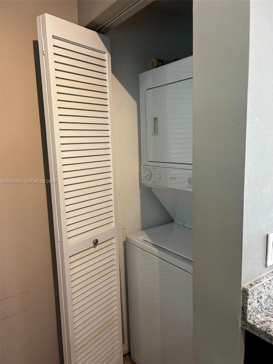 Photo of 951 Brickell Avenue 1106 #1106 listing for Sale