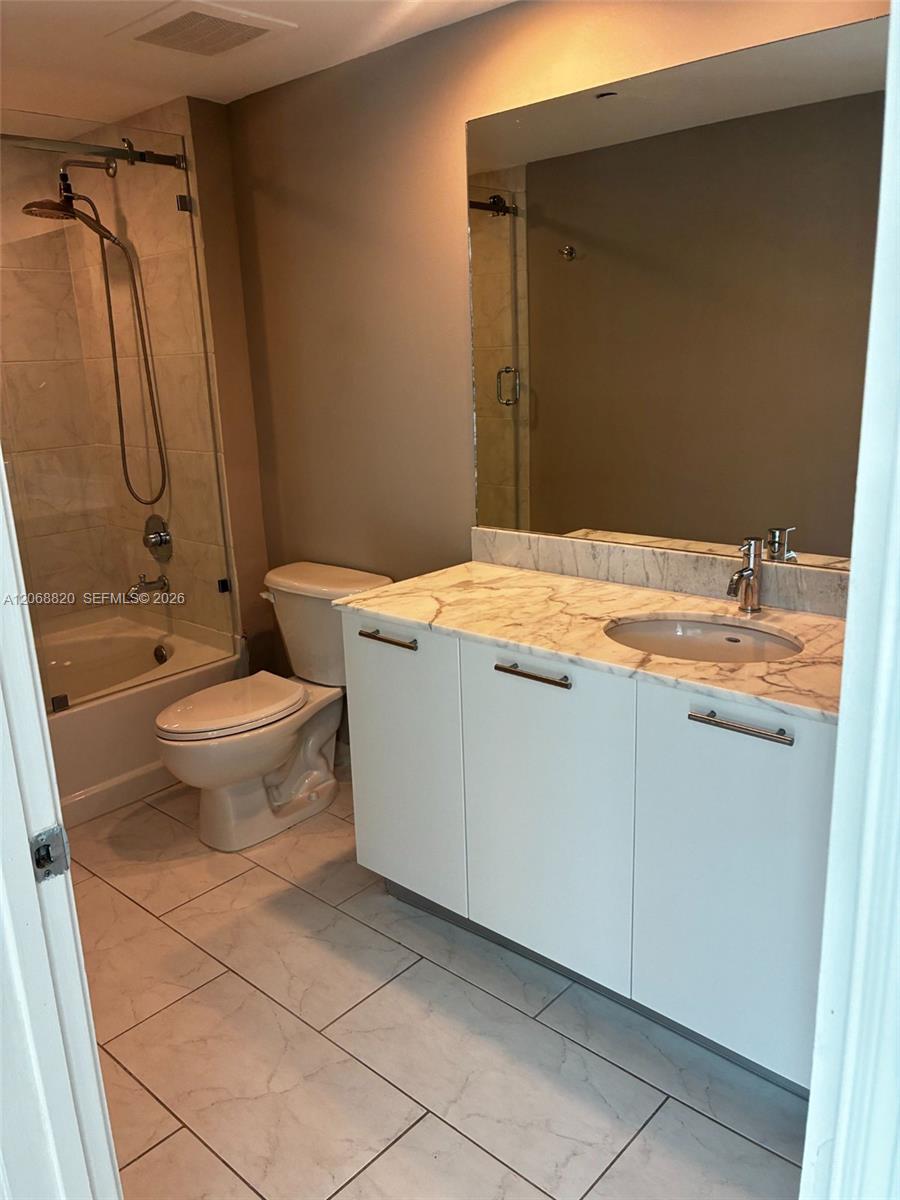 Photo of 951 Brickell Avenue 1106 #1106 listing for Sale