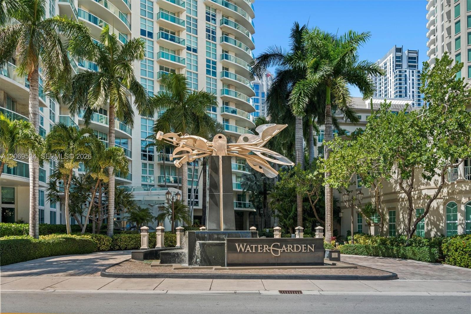 Photo of 347 N New River Drive E 2709 #2709 listing for Sale