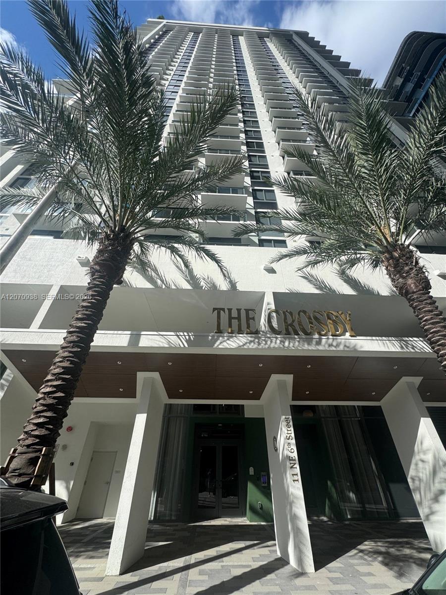 Photo of 11 NE 6th Street 705 #705 listing for Sale