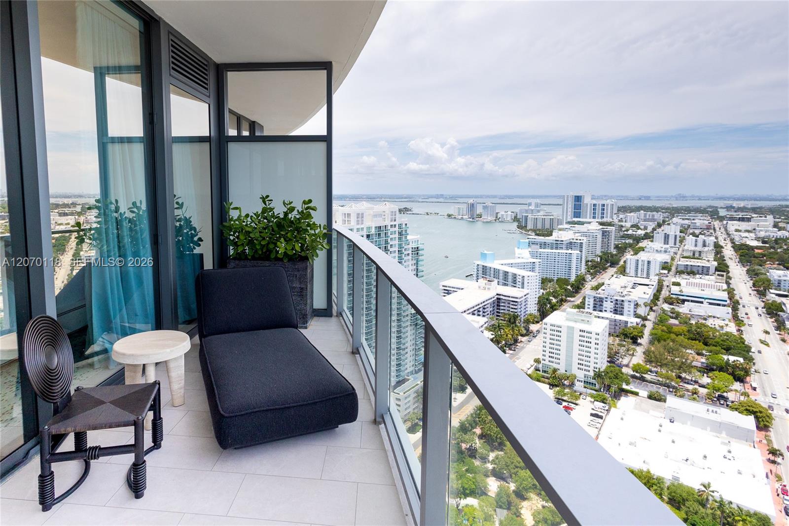 Photo of 501 West Avenue 3404 #3404 listing for Sale
