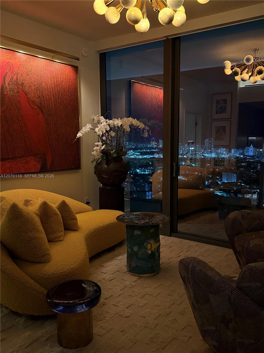Photo of 501 West Avenue 3404 #3404 listing for Sale