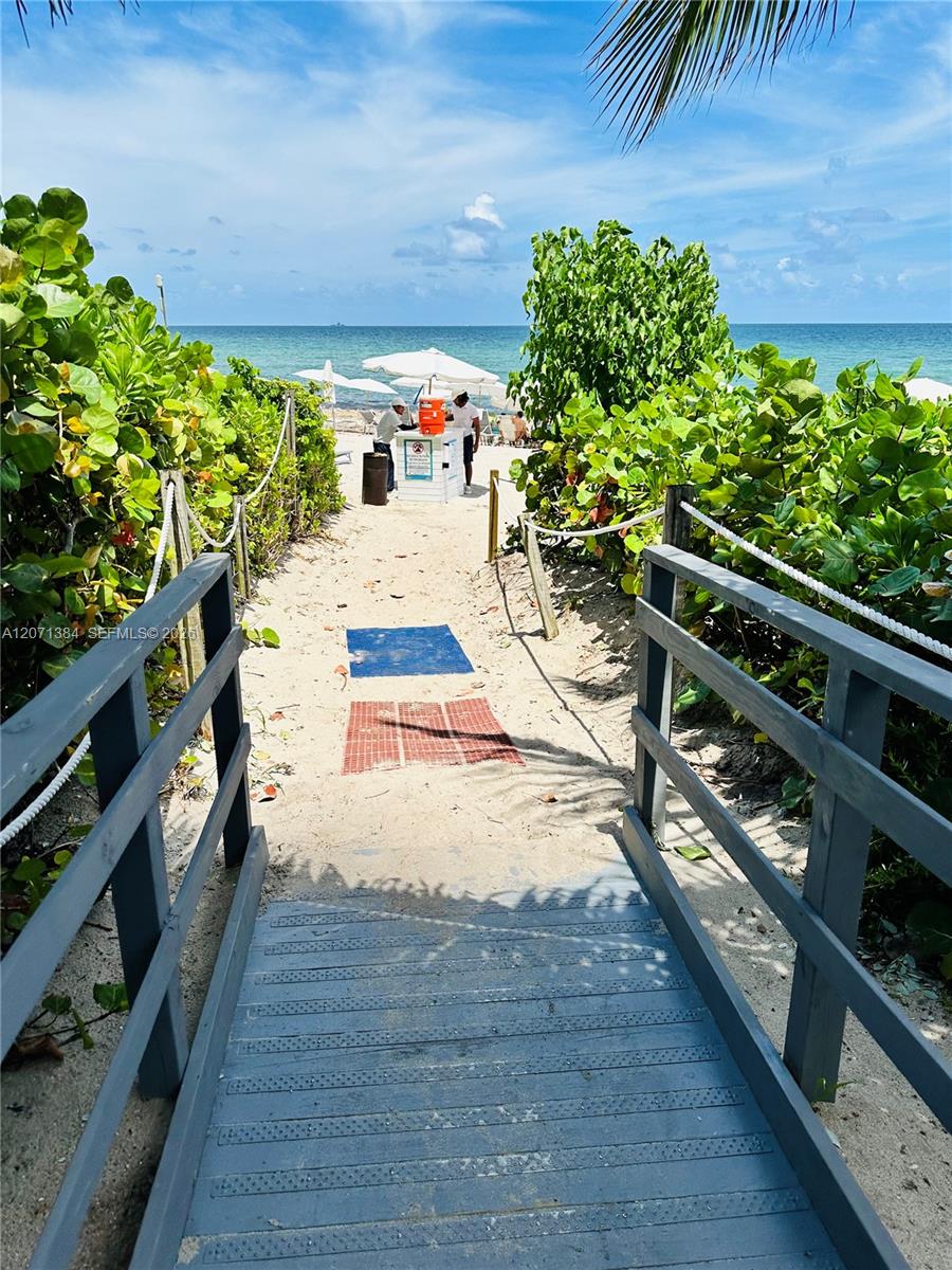 Photo of 1830 S Ocean Drive 1607 #1607 listing for Sale