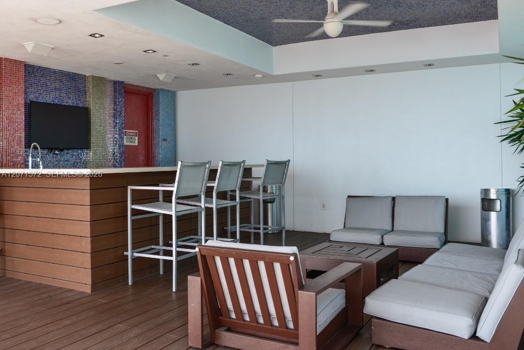 Photo of 55 SE 6th Street 2110 #2110 listing for Sale