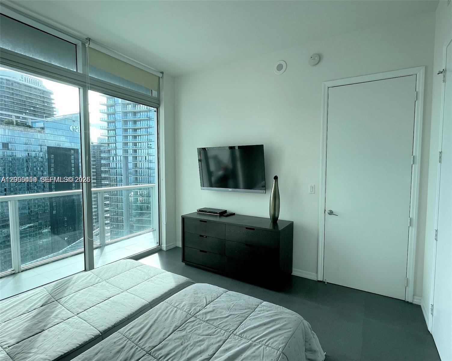 Photo of 55 SE 6th Street 4102 #4102 listing for Sale