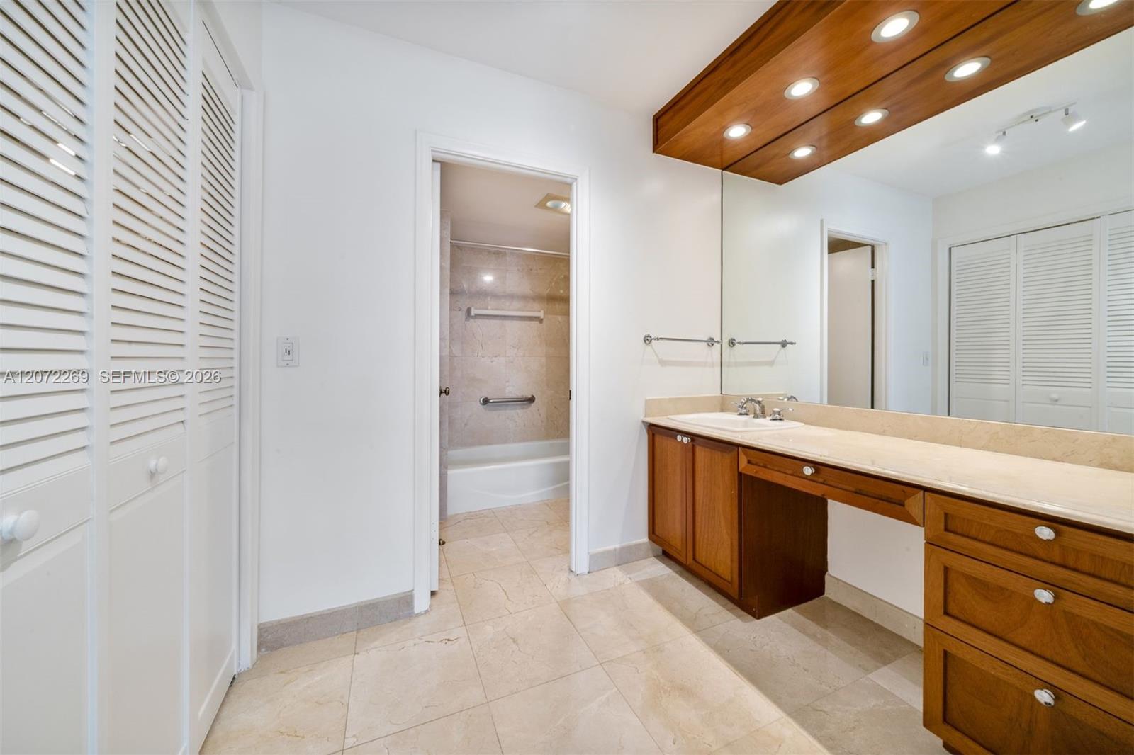 Photo of 9801 Collins Avenue 19H #19H listing for Sale