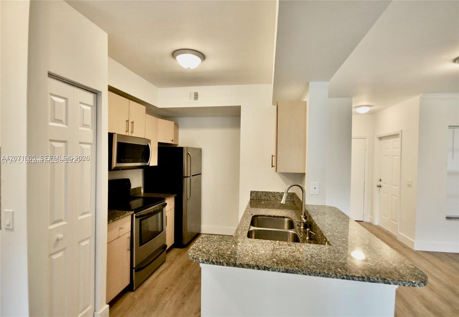 Photo of #A12071005 listing for Sale