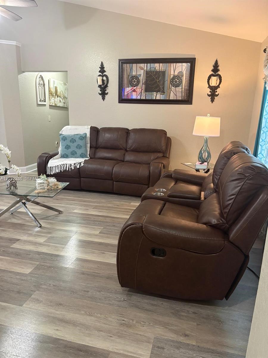 Photo of #A12072288 listing for Sale