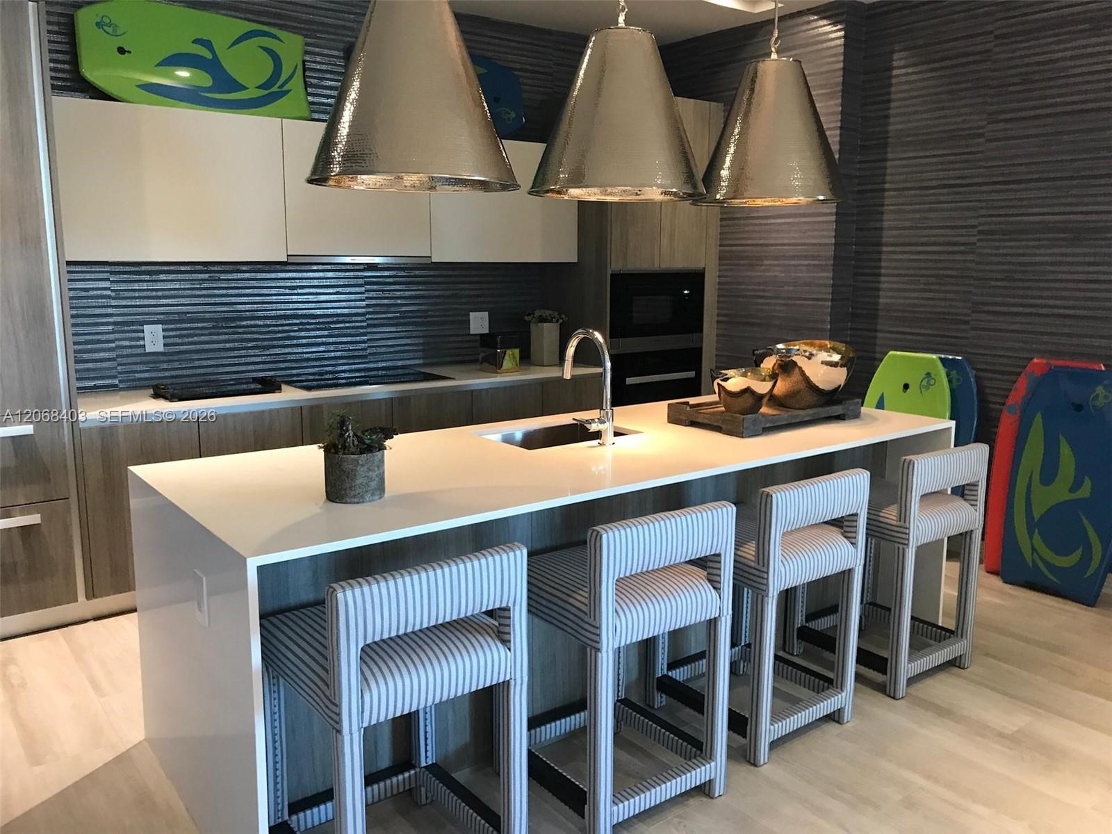 Photo of 2900 NE 7th Avenue 1701 #1701 listing for Sale