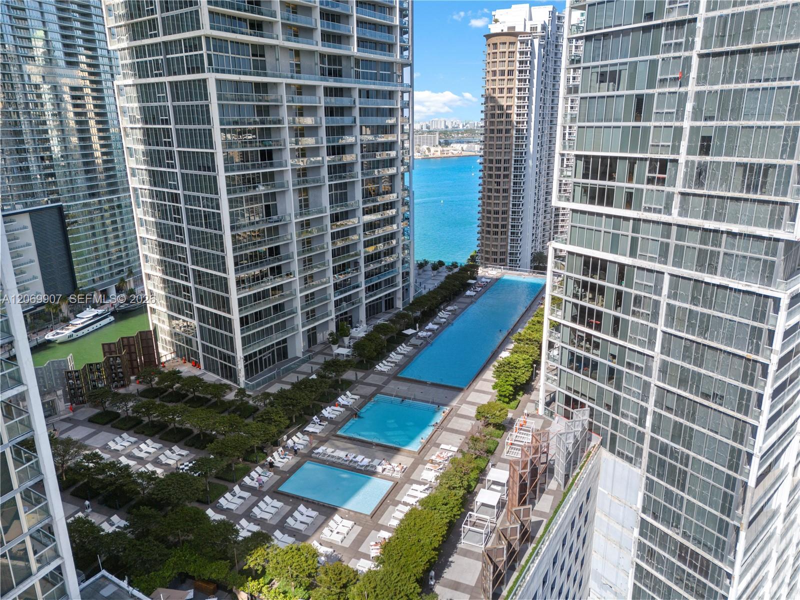 Photo of 465 Brickell Avenue 4106 #4106 listing for Sale