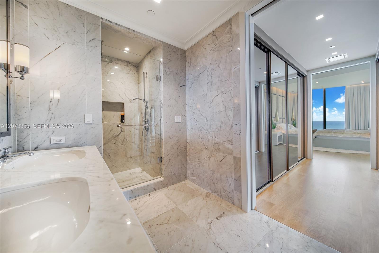 Photo of 15701 Collins Avenue 4101 #4101 listing for Sale