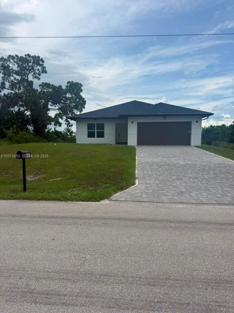 Photo of #A12073610 listing for Sale
