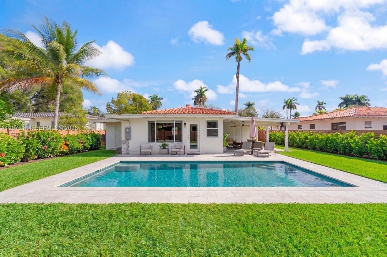 Photo of 10650 NE 11th Court # listing for Sale