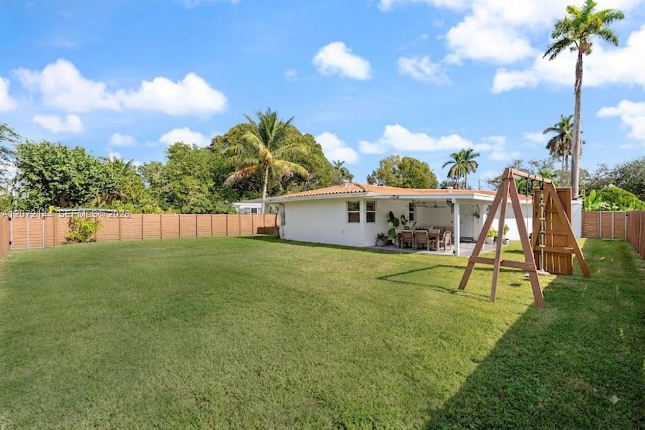 Photo of 10650 NE 11th Court # listing for Sale