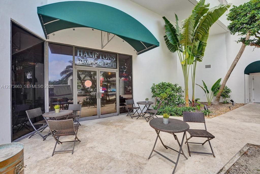 Photo of 20281 E Country Club Drive 404 #404 listing for Sale