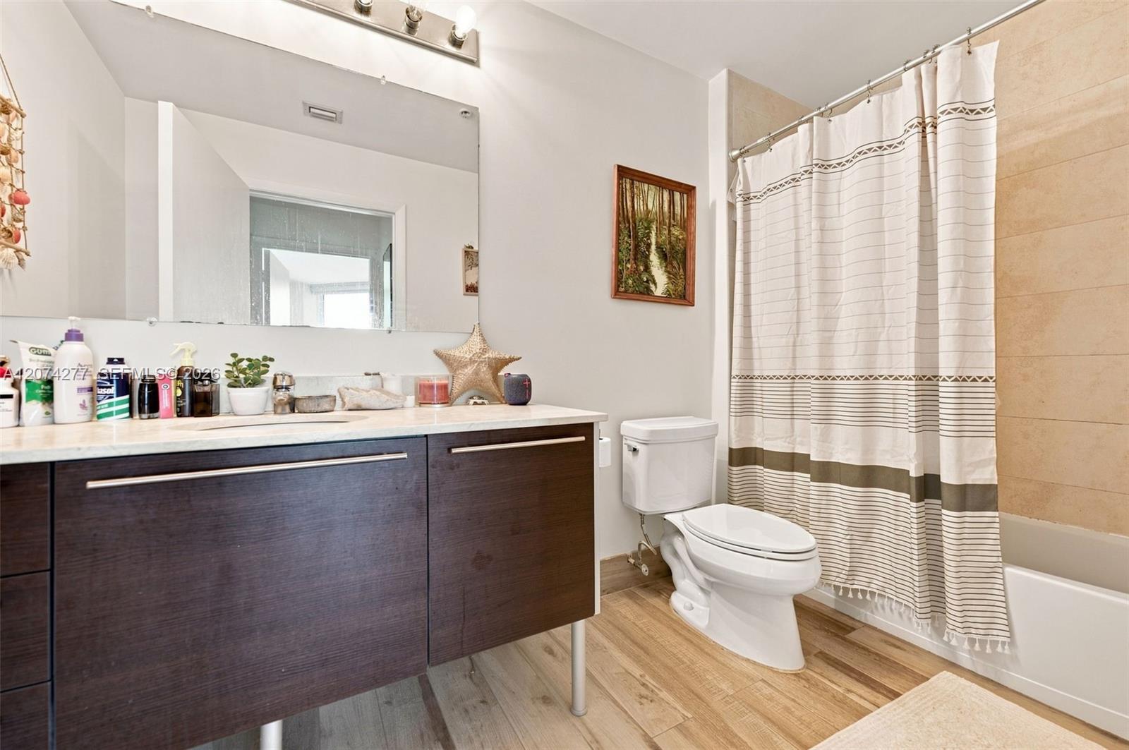 Photo of 1900 N Bayshore Drive 3508 #3508 listing for Sale