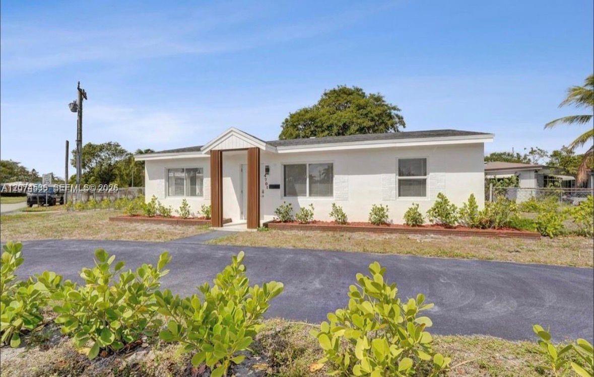 Photo of #A12074536 listing for Sale
