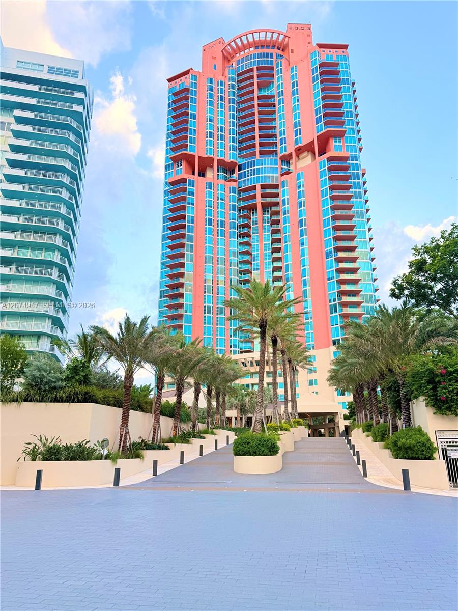 Photo of 400 S Pointe Drive 505 #505 listing for Sale