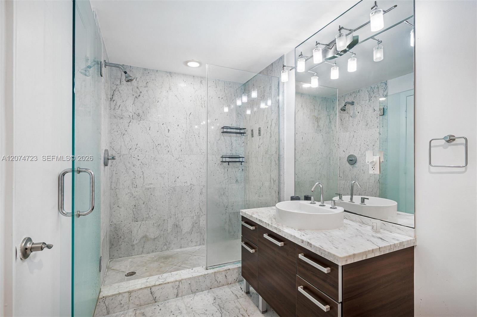 Photo of 253 NE 2nd Street 3104 #3104 listing for Sale
