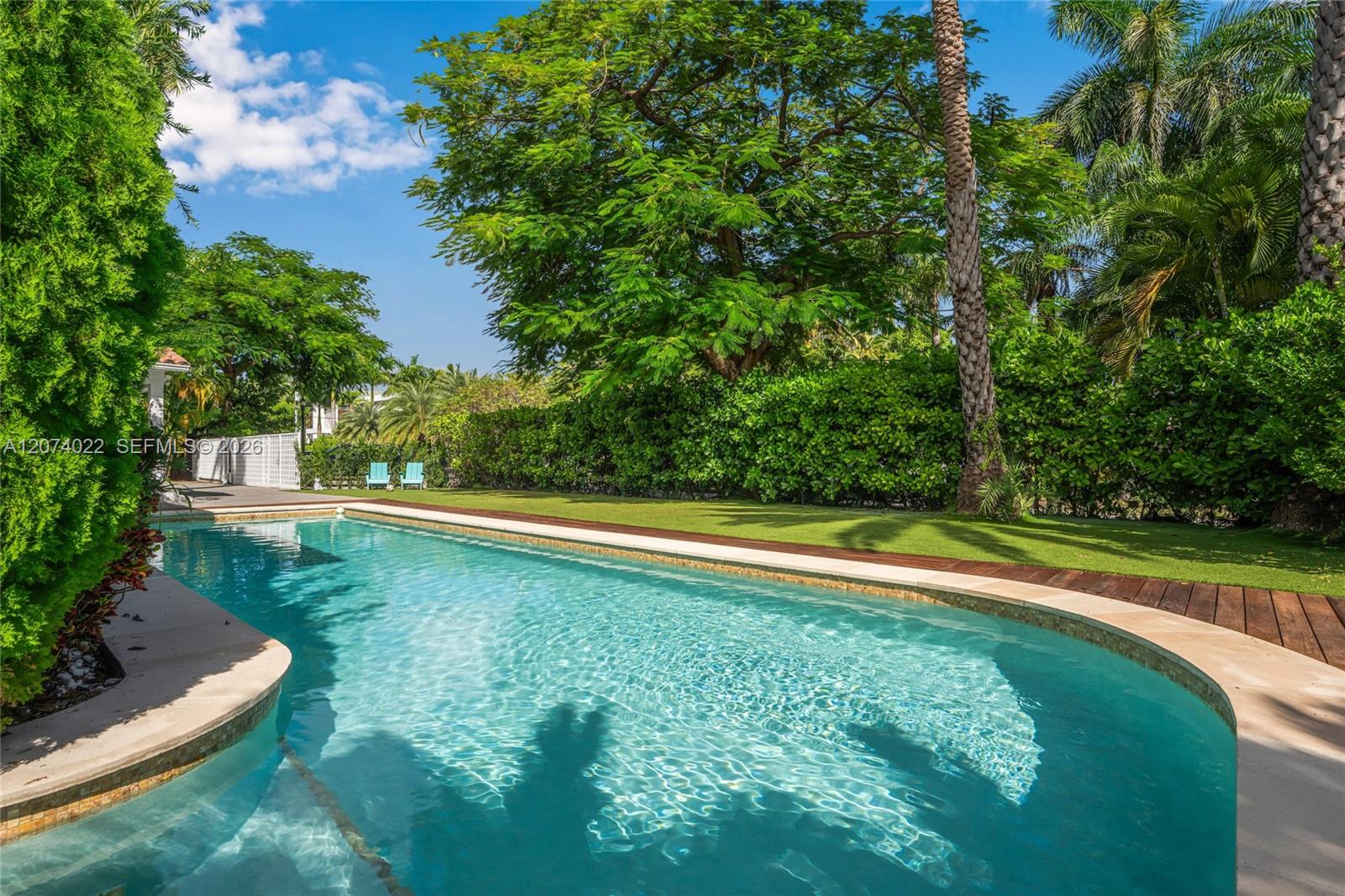 Photo of 140 N Hibiscus Drive # listing for Sale