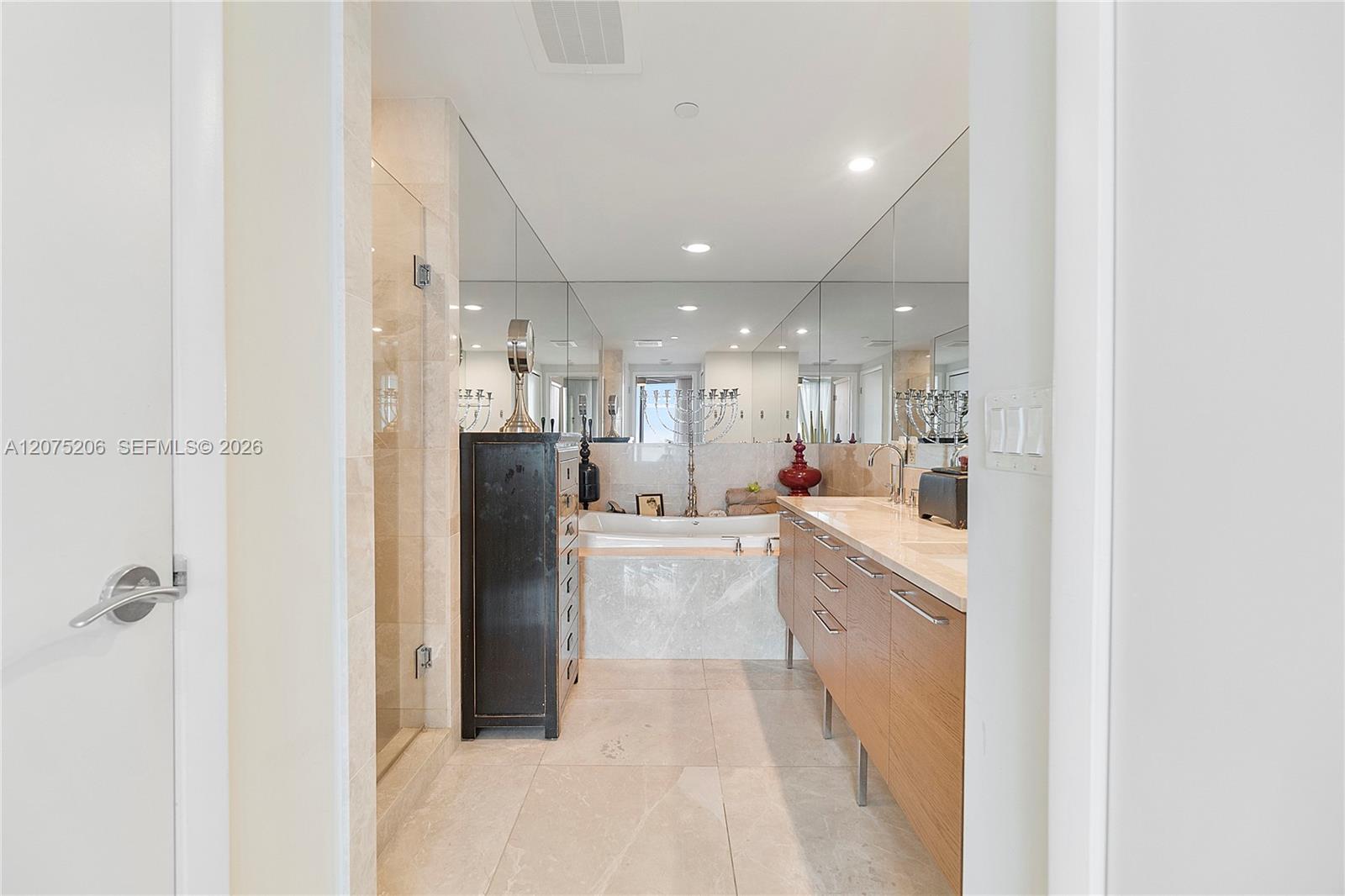 Photo of 17001 Collins Avenue 1703 #1703 listing for Sale