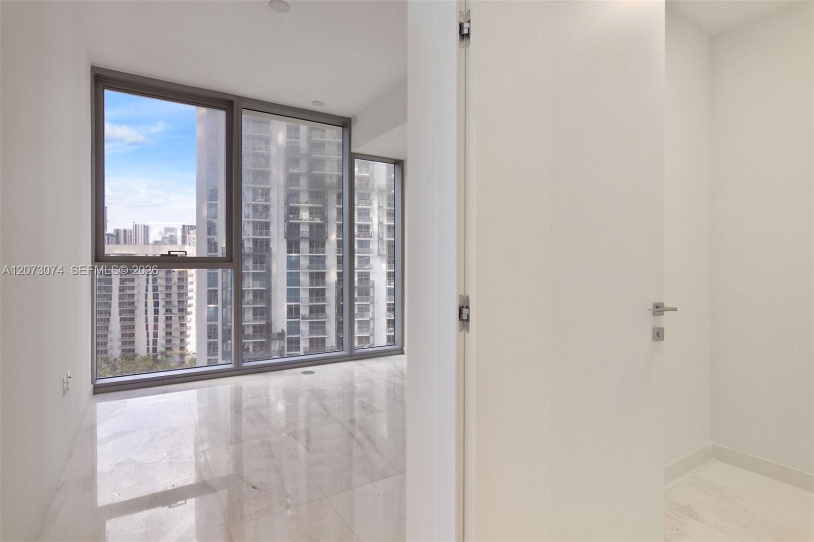 Photo of 300 Biscayne Boulevard Way 2608W #2608W listing for Sale