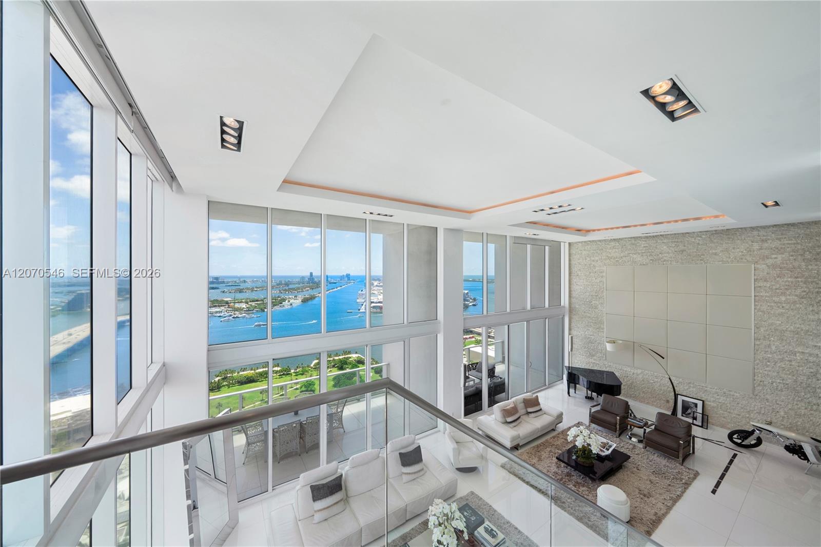 Photo of 1040 Biscayne Boulevard 4403 #4403 listing for Sale