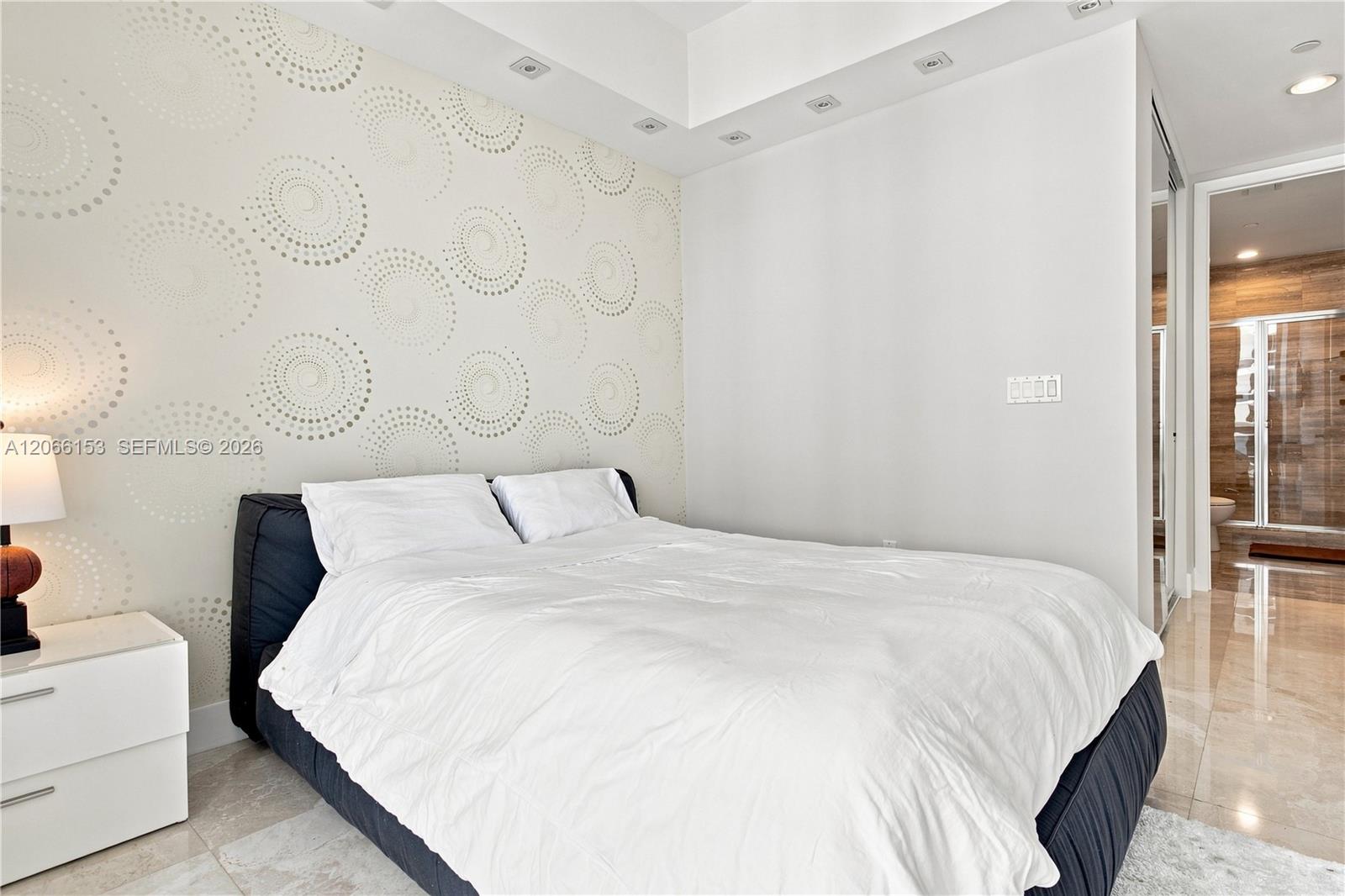 Photo of 15811 Collins Avenue 2802 #2802 listing for Sale