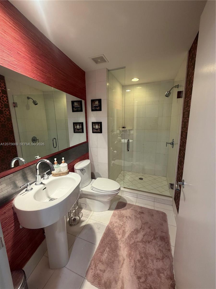 Photo of 2950 NE 188th Street 325 #325 listing for Sale