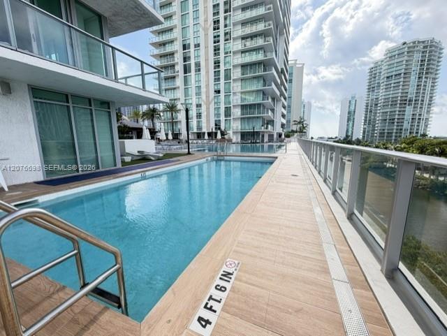 Photo of 330 Sunny Isles Boulevard 5-1008 #5-1008 listing for Sale
