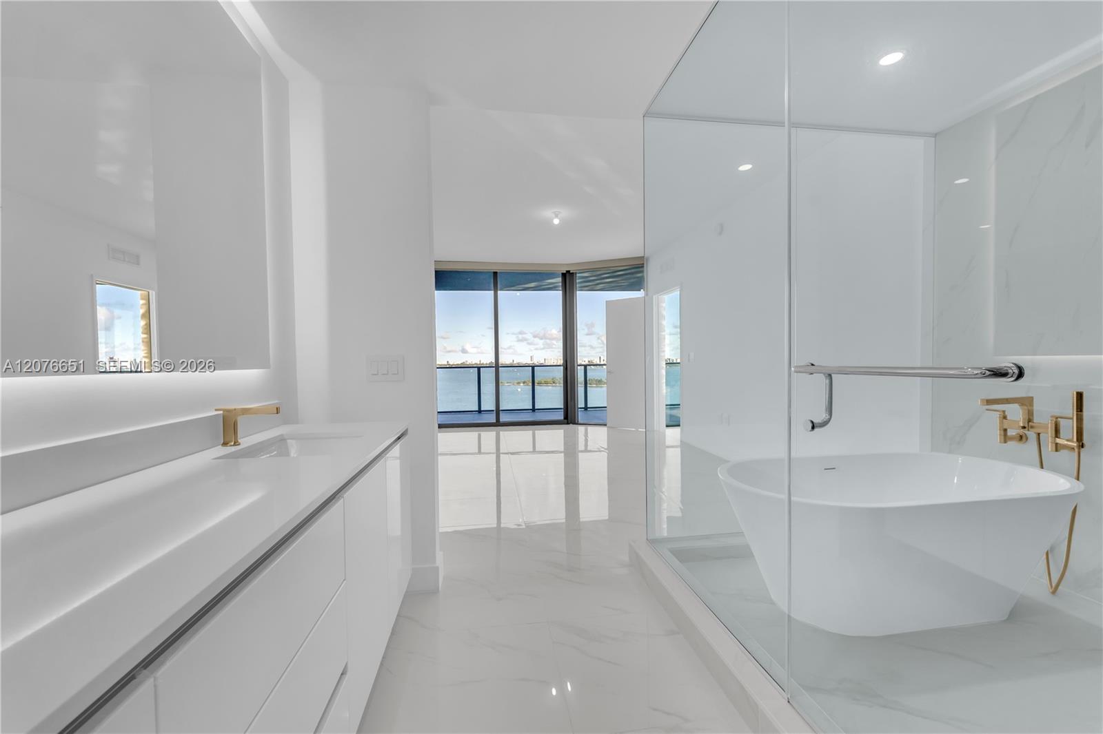 Photo of 700 NE 24th Street 1407 #1407 listing for Sale