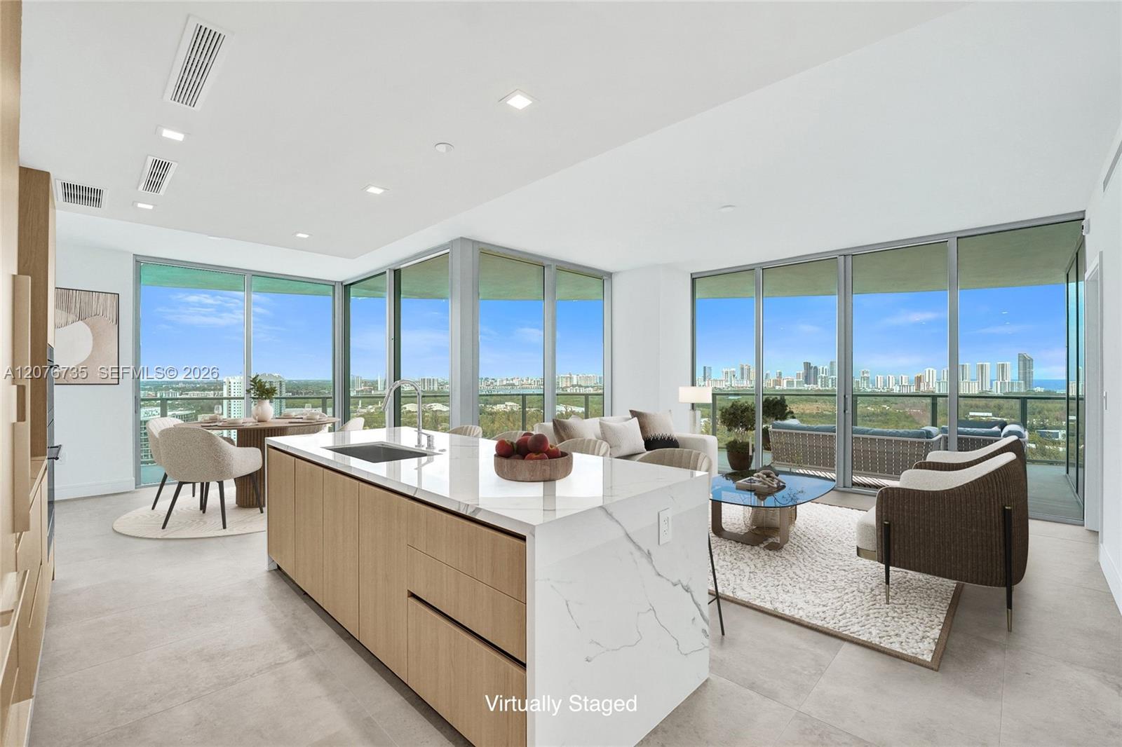Photo of 2411 Laguna Circle 2511 #2511 listing for Sale