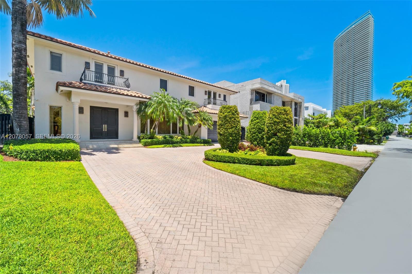Photo of #A12078057 listing for Sale