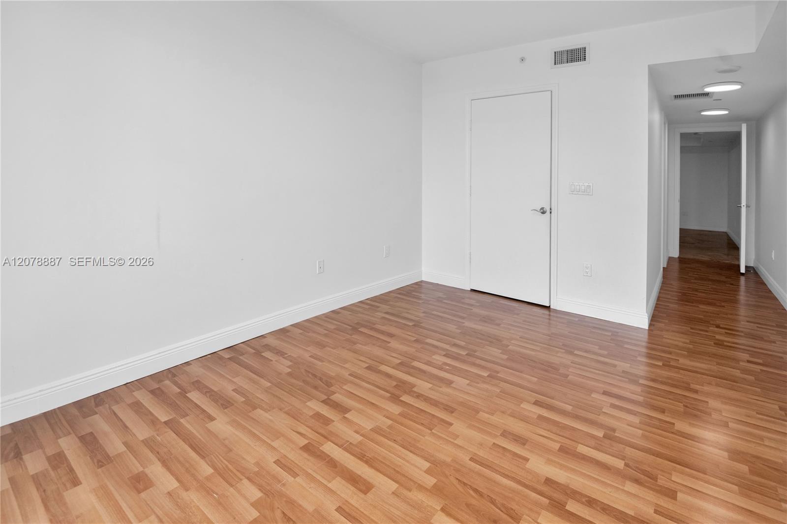 Photo of 3301 NE 183rd Street 1105 #1105 listing for Sale