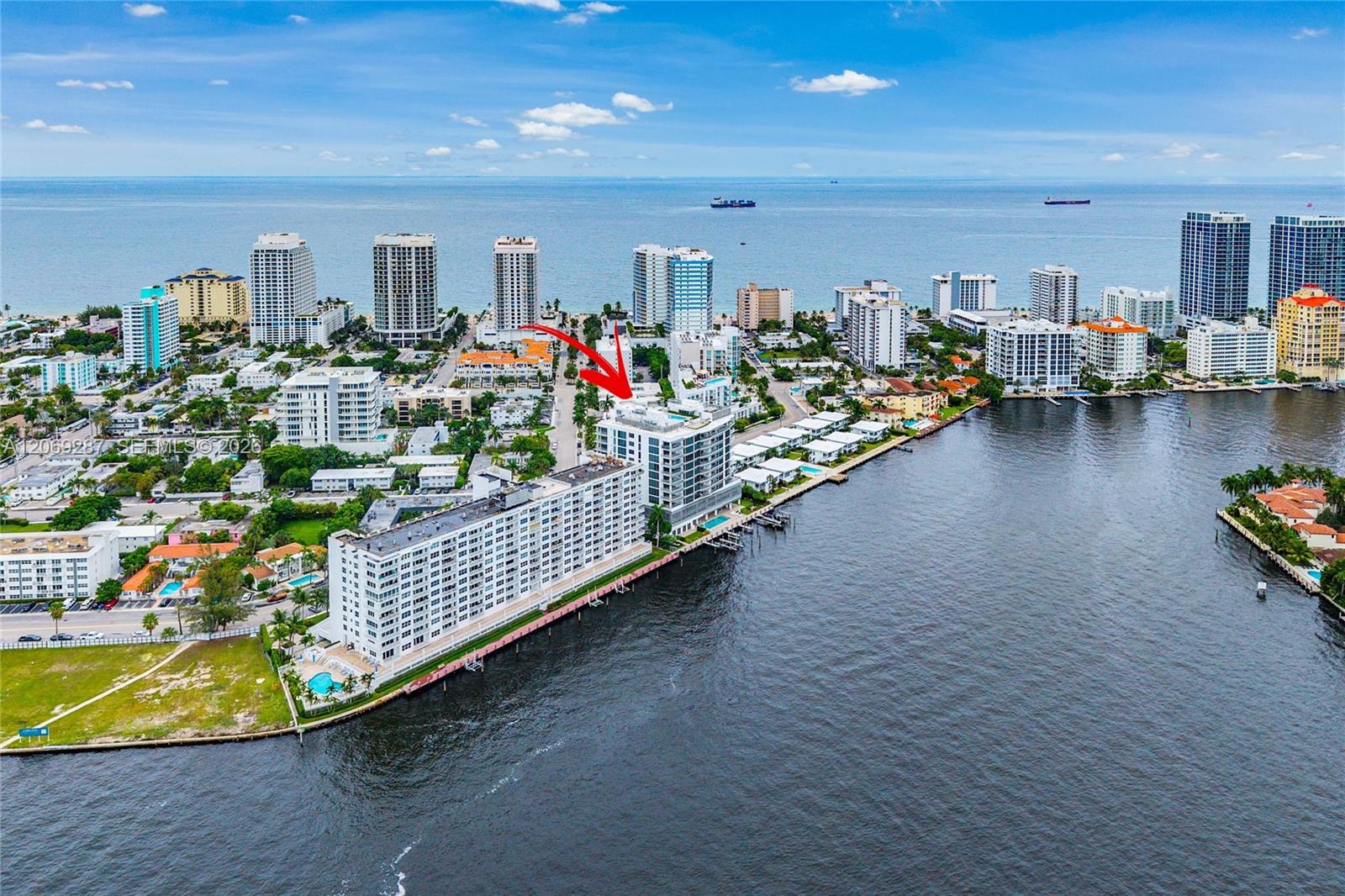 Photo of 435 Bayshore Drive 703 #703 listing for Sale