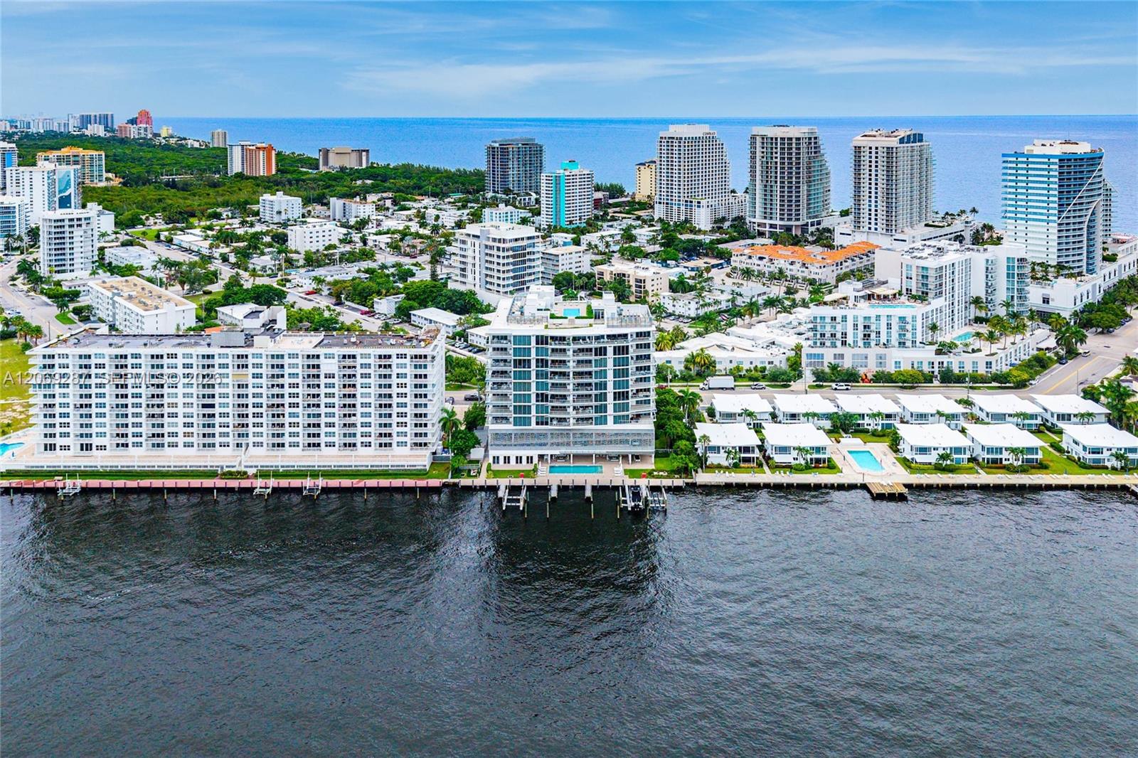 Photo of 435 Bayshore Drive 703 #703 listing for Sale