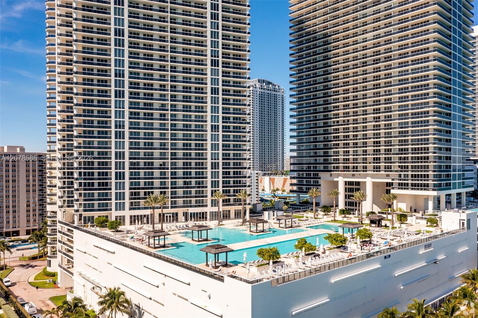 Photo of 1850 S Ocean Drive 909 #909 listing for Sale