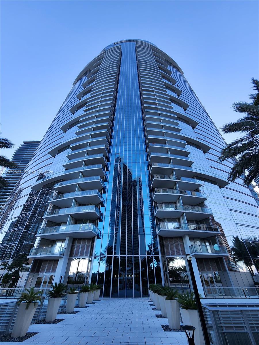 Photo of 851 NE 1st Avenue 3801 #3801 listing for Sale