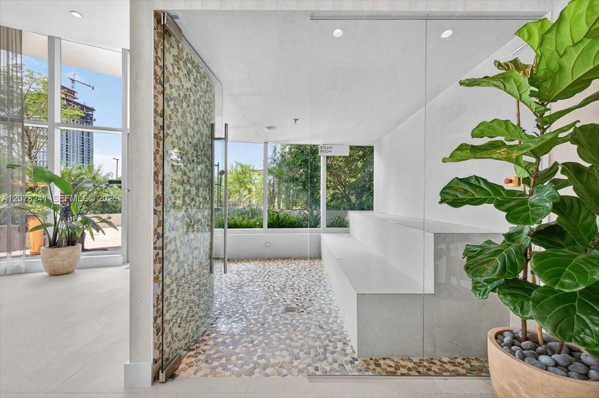 Photo of 700 NE 24th Street 1405 #1405 listing for Sale