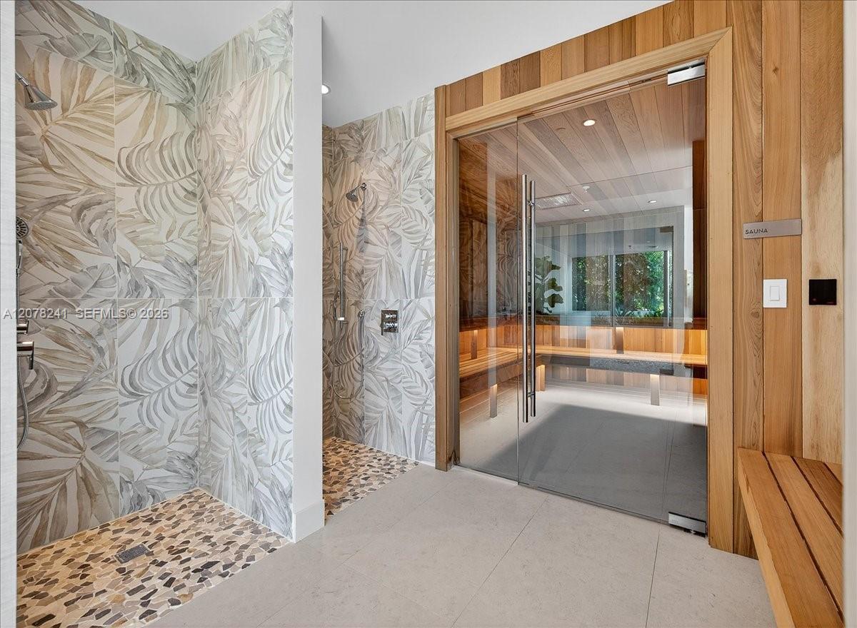 Photo of 700 NE 24th Street 1405 #1405 listing for Sale