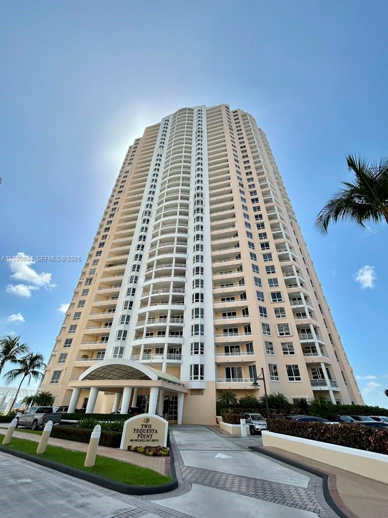 Photo of 808 Brickell Key Drive 404 #404 listing for Sale