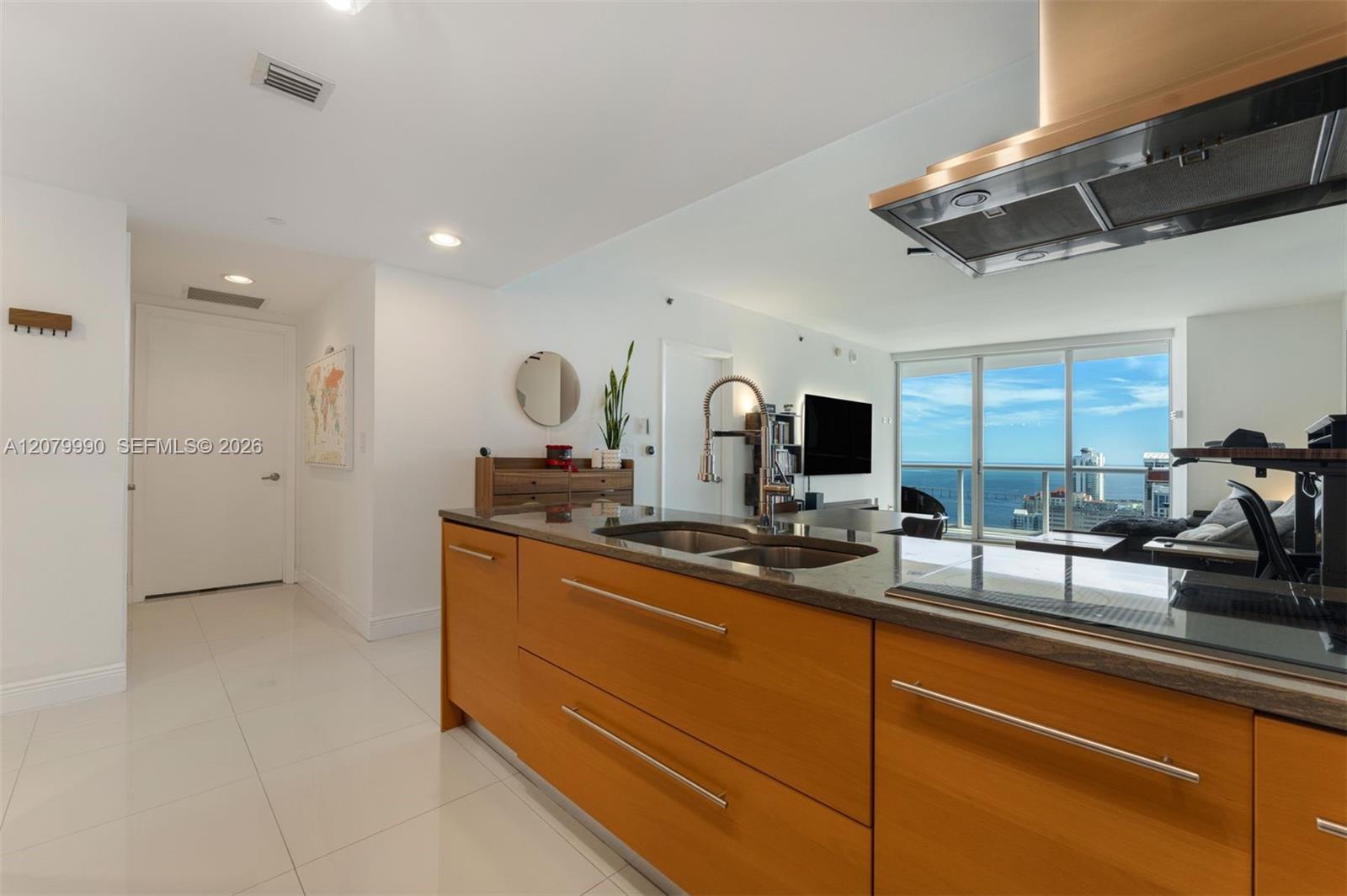 Photo of 495 Brickell Avenue 4709 #4709 listing for Sale
