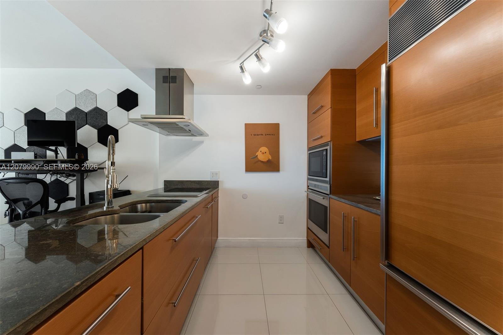Photo of 495 Brickell Avenue 4709 #4709 listing for Sale