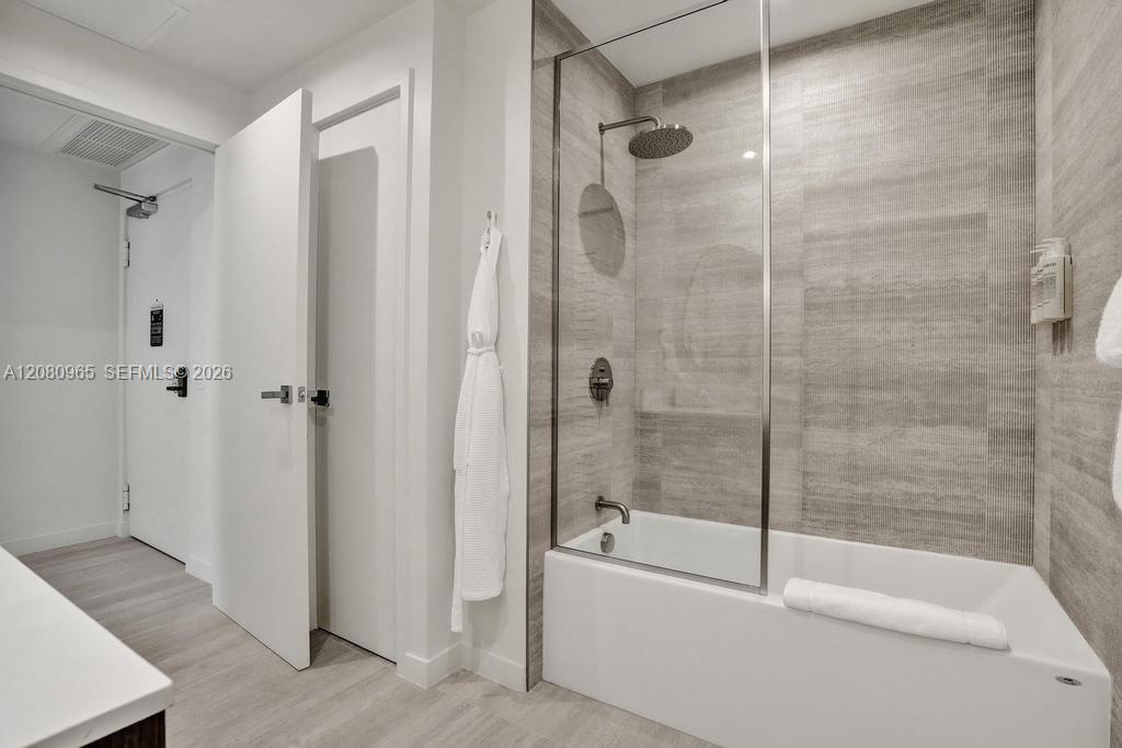 Photo of 1611 SW 2nd Avenue 402 #402 listing for Sale