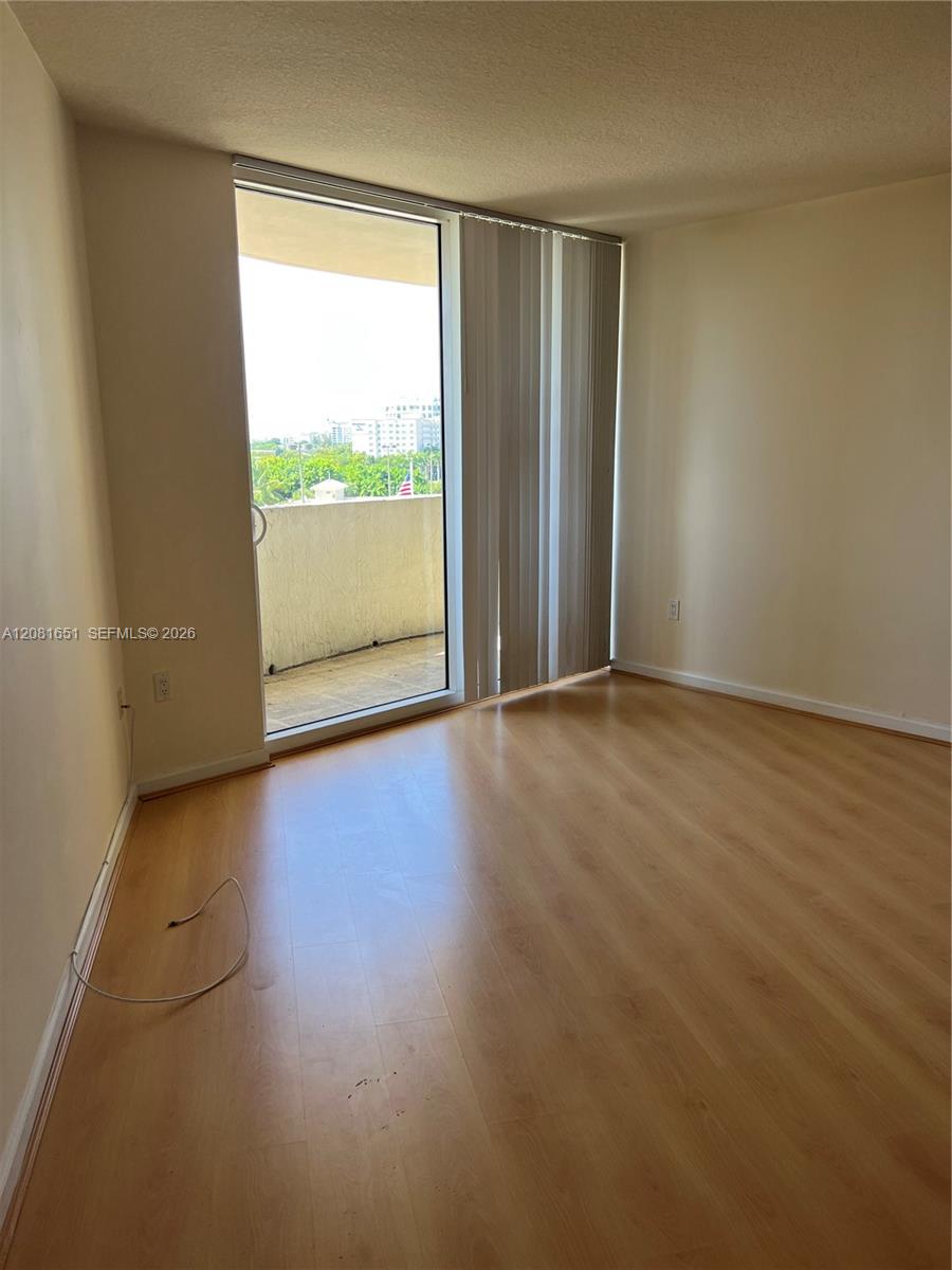 Photo of 19501 W Country Club Drive 611 #611 listing for Sale