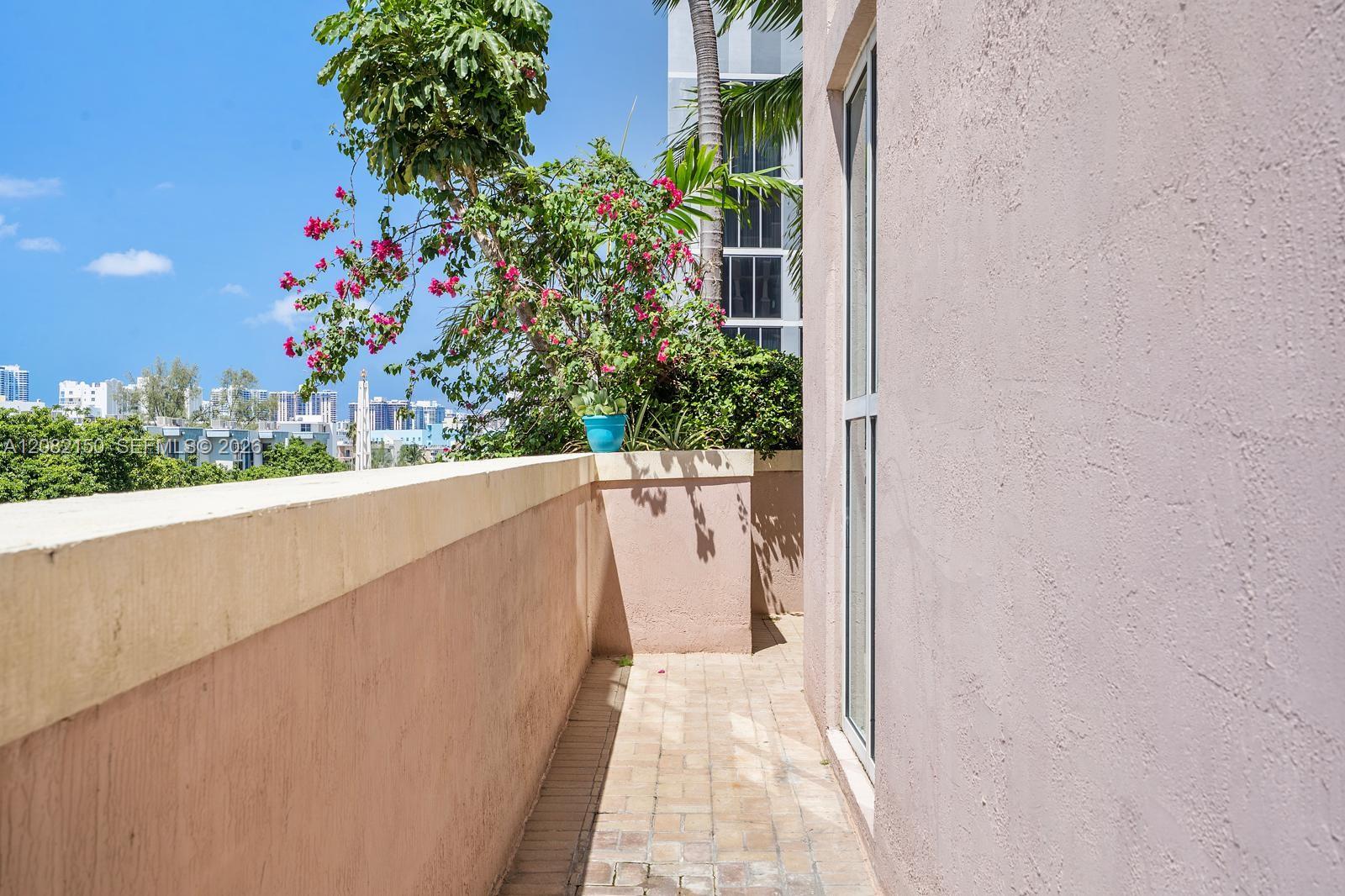 Photo of 17555 Atlantic Boulevard 508 #508 listing for Sale