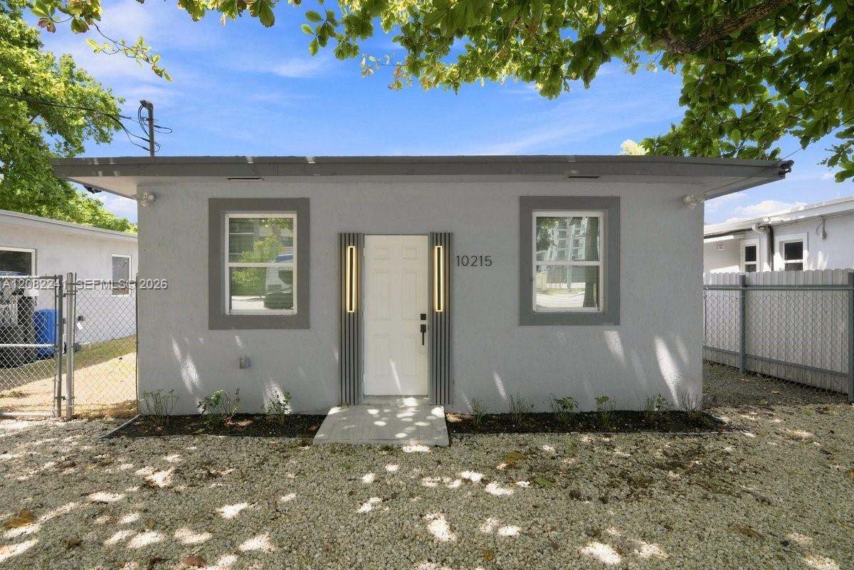 Photo of #A12082241 listing for Sale