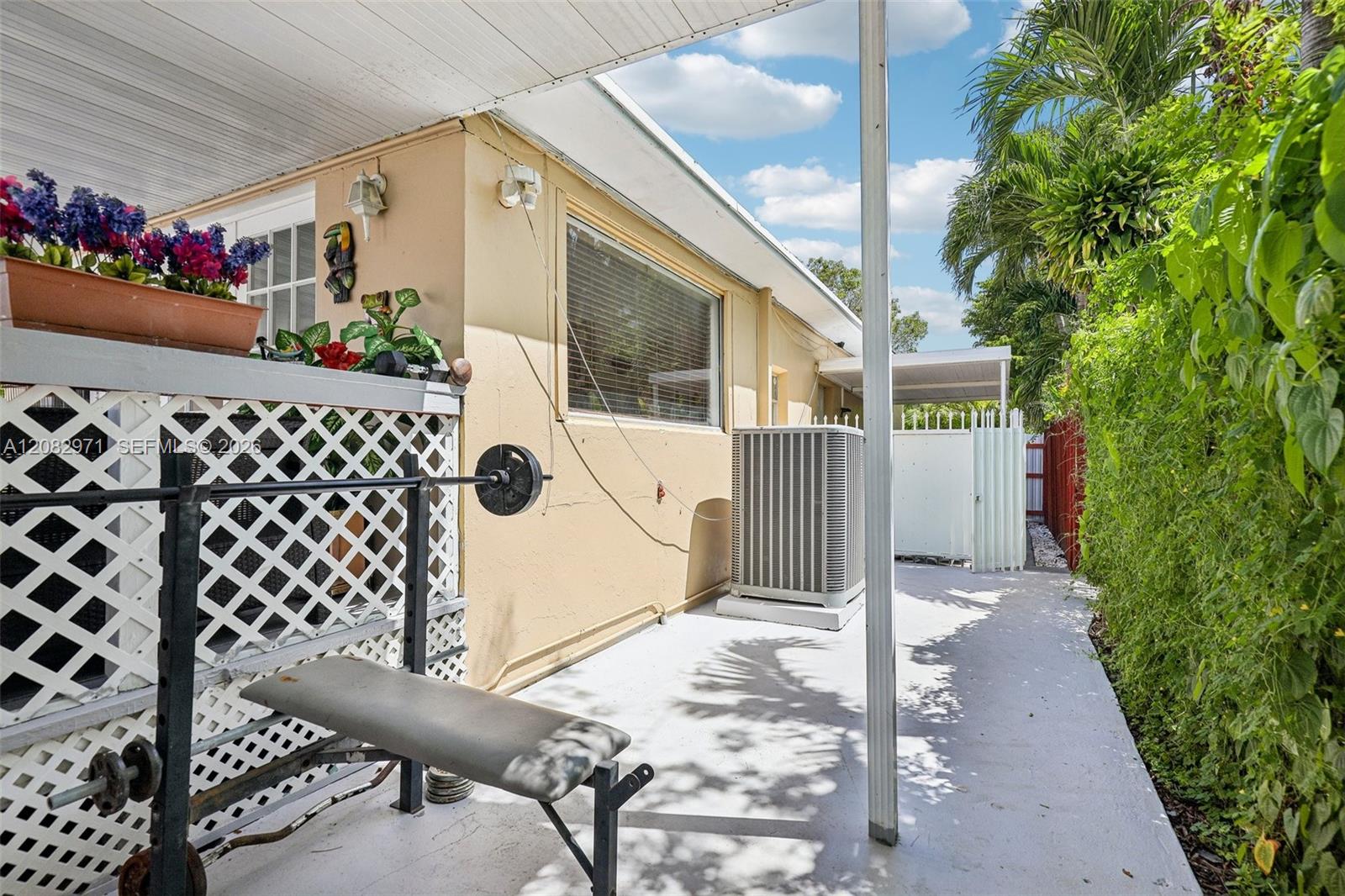 Photo of 6531 SW 20th Street # listing for Sale