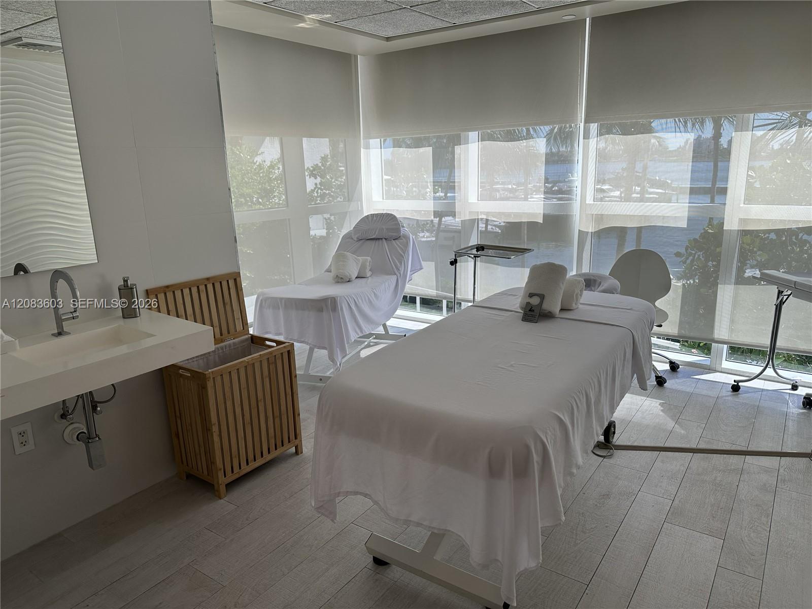 Photo of 400 Alton Road 901 #901 listing for Sale