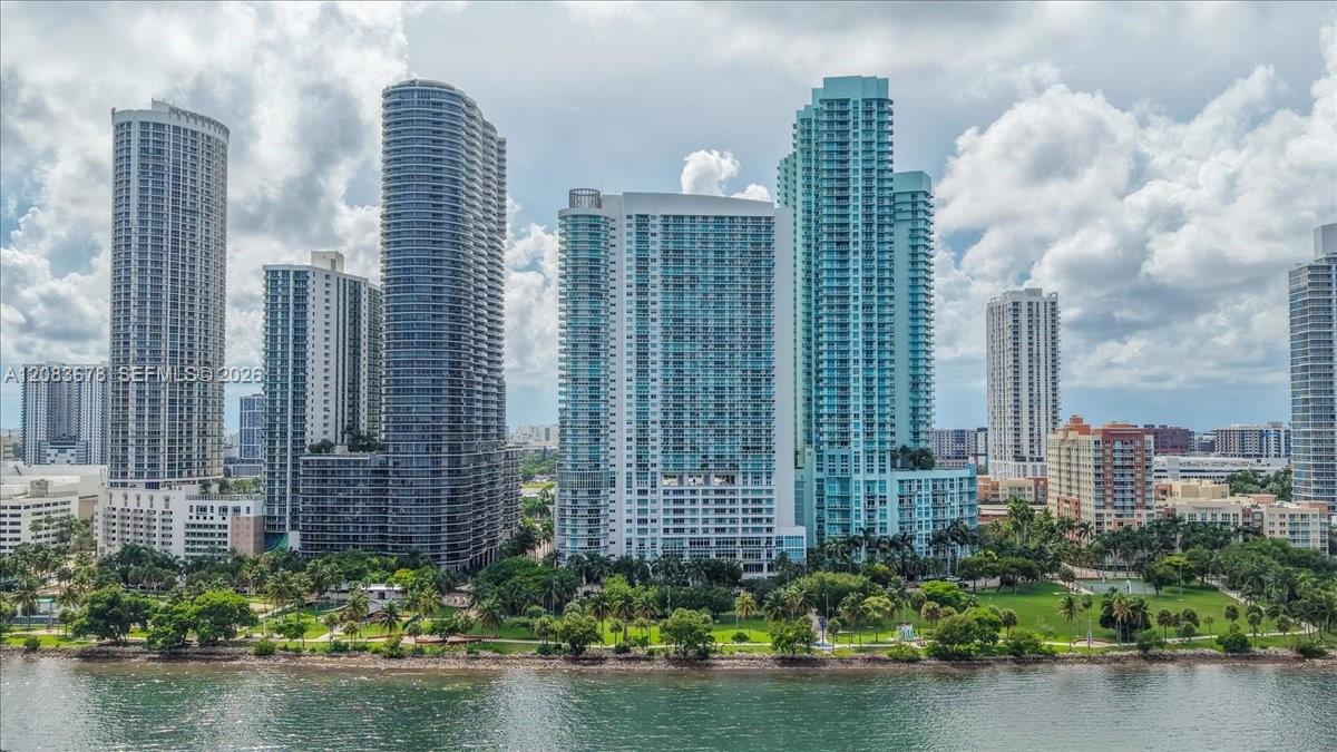 Photo of 1800 N Bayshore Drive 612 #612 listing for Sale